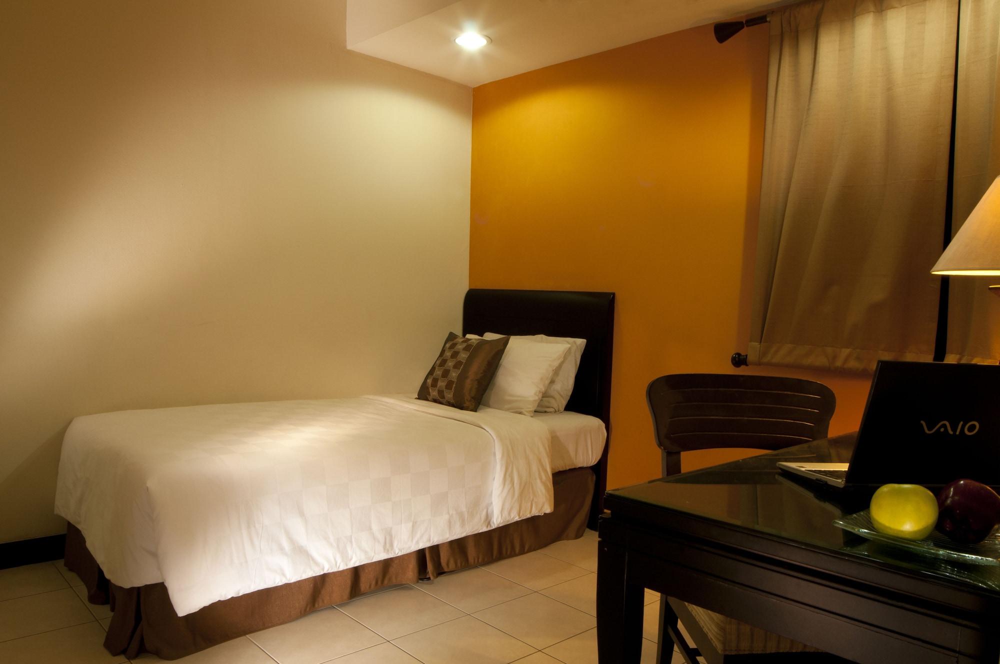 Hotel Grand Tropic 4*