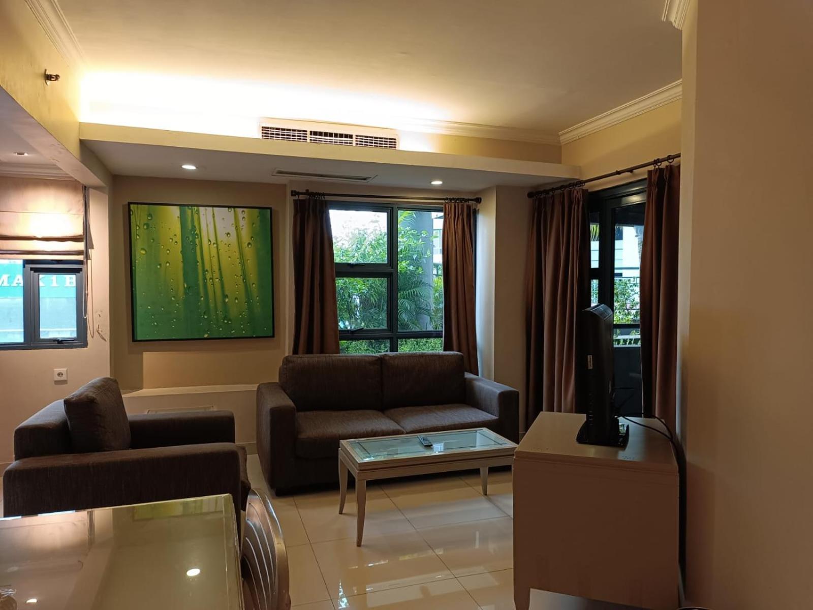 Hotel Grand Tropic Jakarta